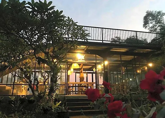 Kraras The & Donbiyu Rooftop Rendezvous Restaurant * Munduk